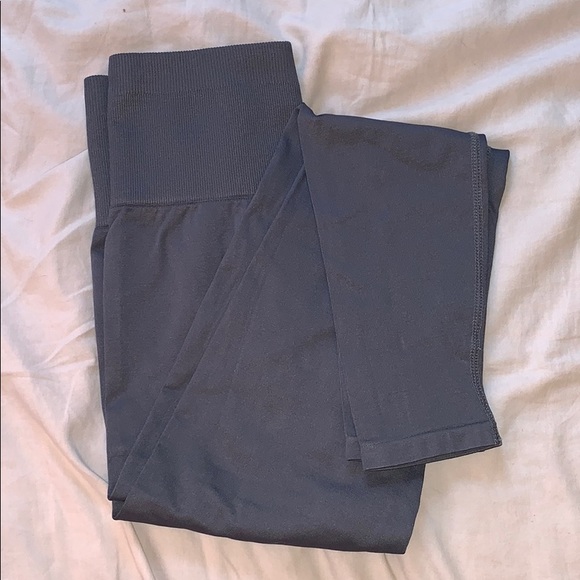 Fabletics leggings - Picture 2 of 2